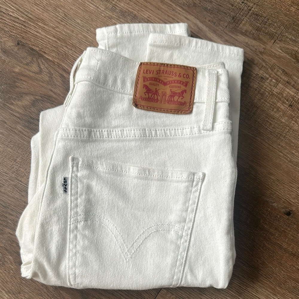 Levi's White Skinny Jeans Classic Style